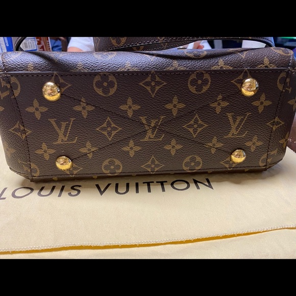TRADE!! Authentic Louis Vuitton Montaigne BB - Picture 3 of 15